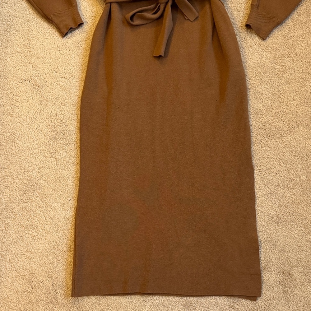 Nicole Miller Long Sleeve Brown Sweater Dress - Picture 6 of 7
